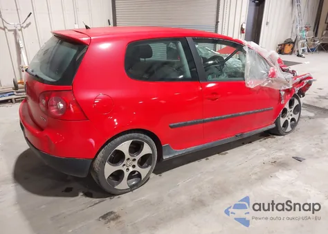 2007 Volkswagen Rabbit 2-Door z USA, uszkodzony, nr VIN WVWAR71K17W110730